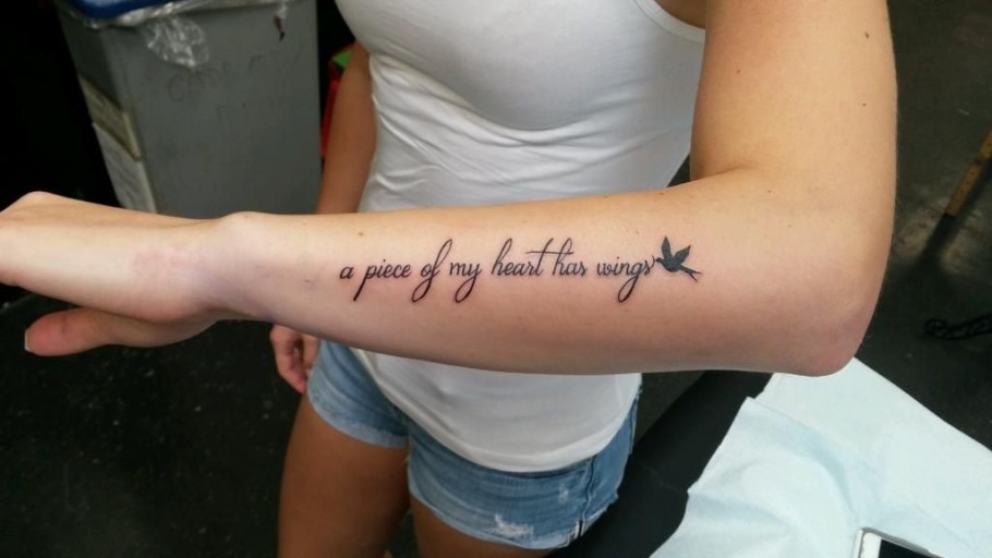 aesthetic small script tattoo styles