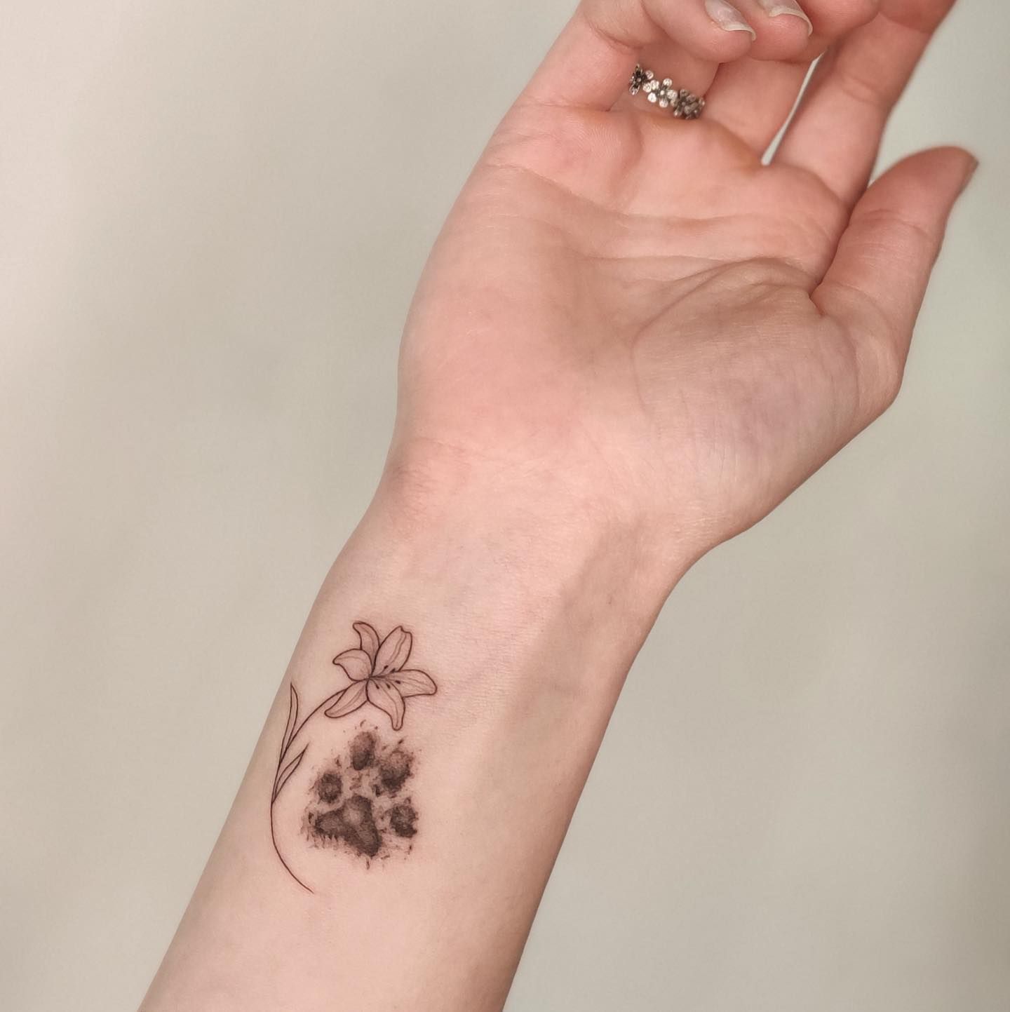 animal paw tattoo ideas 0040