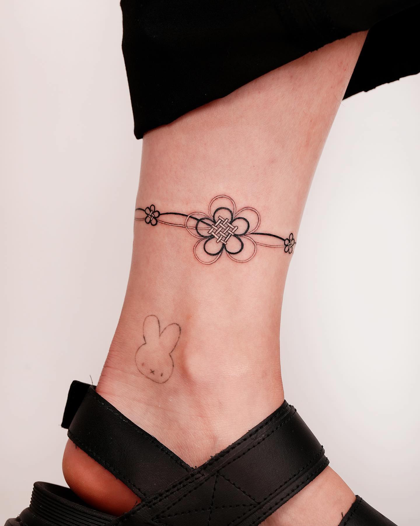 ankle bracelet tattoo ideas 0051