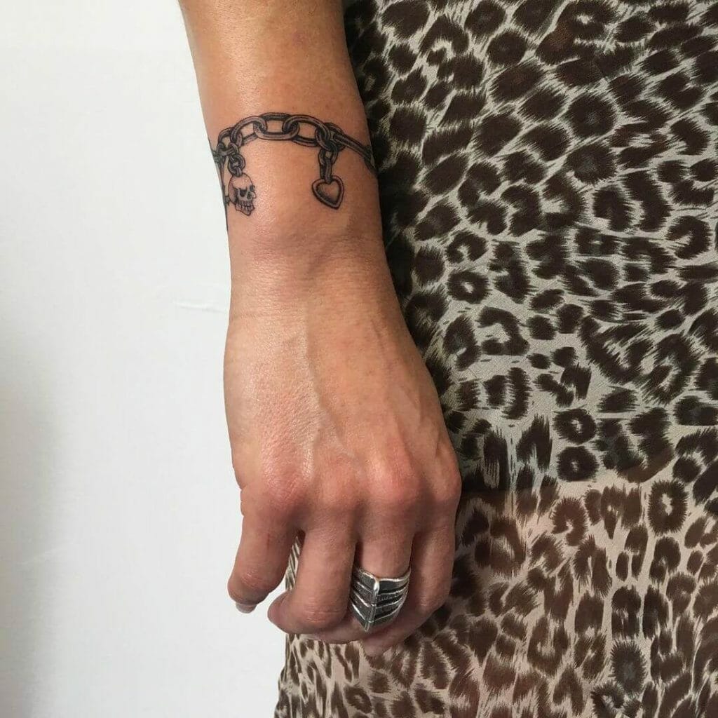 ankle chain tattoo ideas 0081