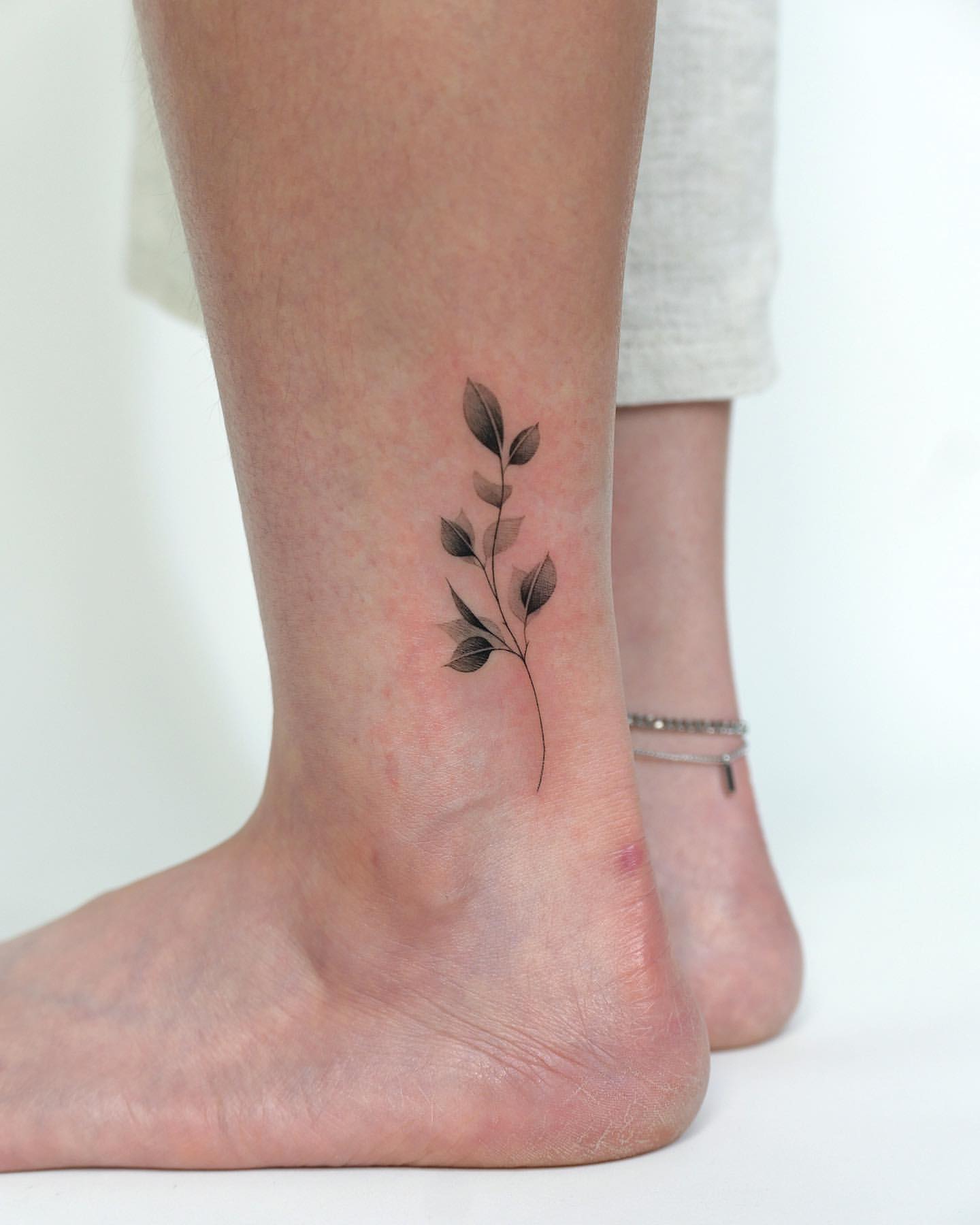 ankle tattoo ideas 0029