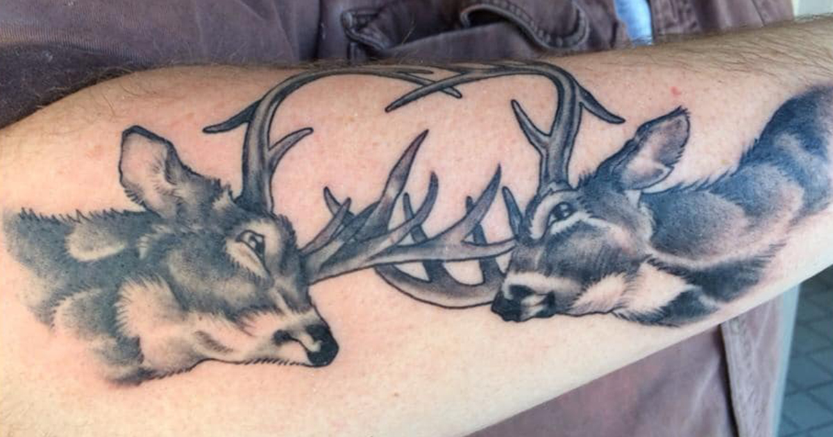 artistic tattoo ideas for hunters