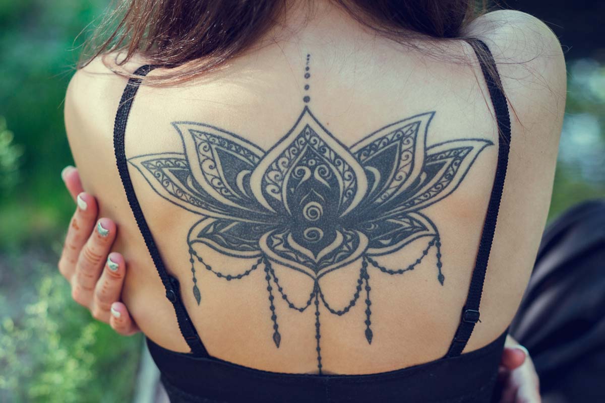 back tattoo ideas for females 0011