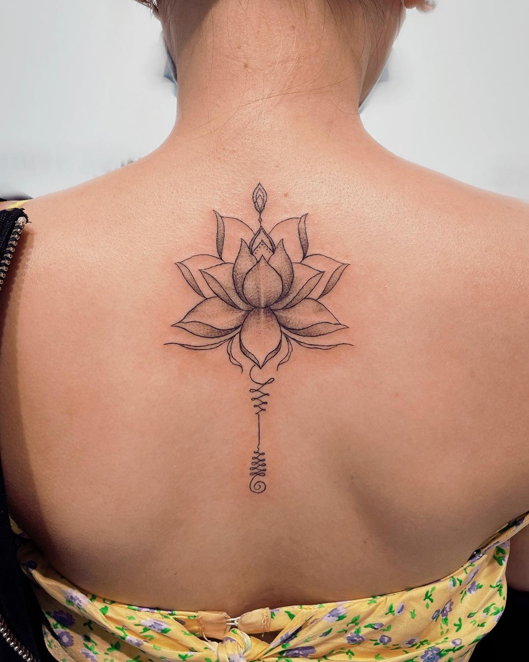 back tattoo ideas for females 0084