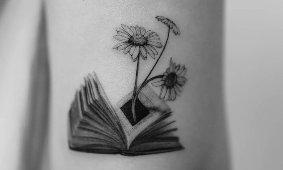 book lover tattoo ideas 0025