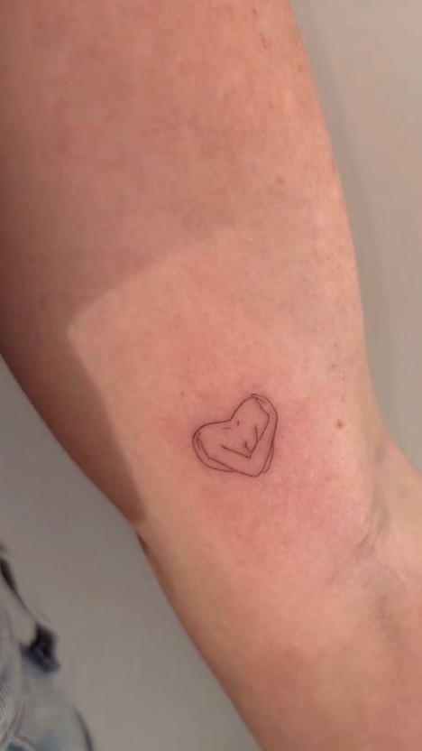 broken heart tattoo ideas 0046