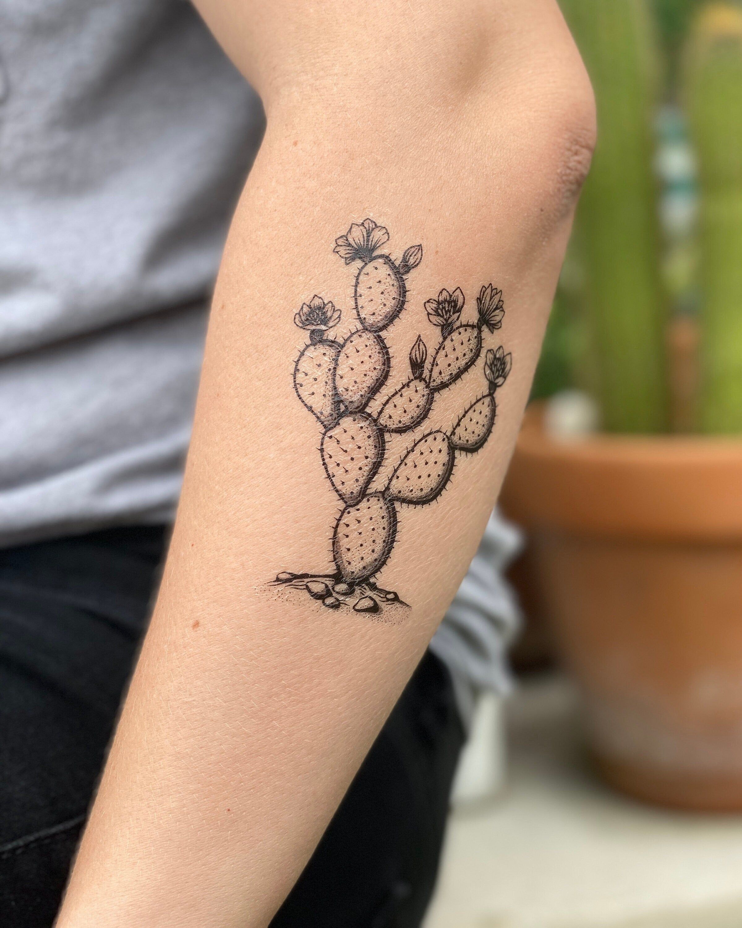 creative cactus tattoo ideas for arm