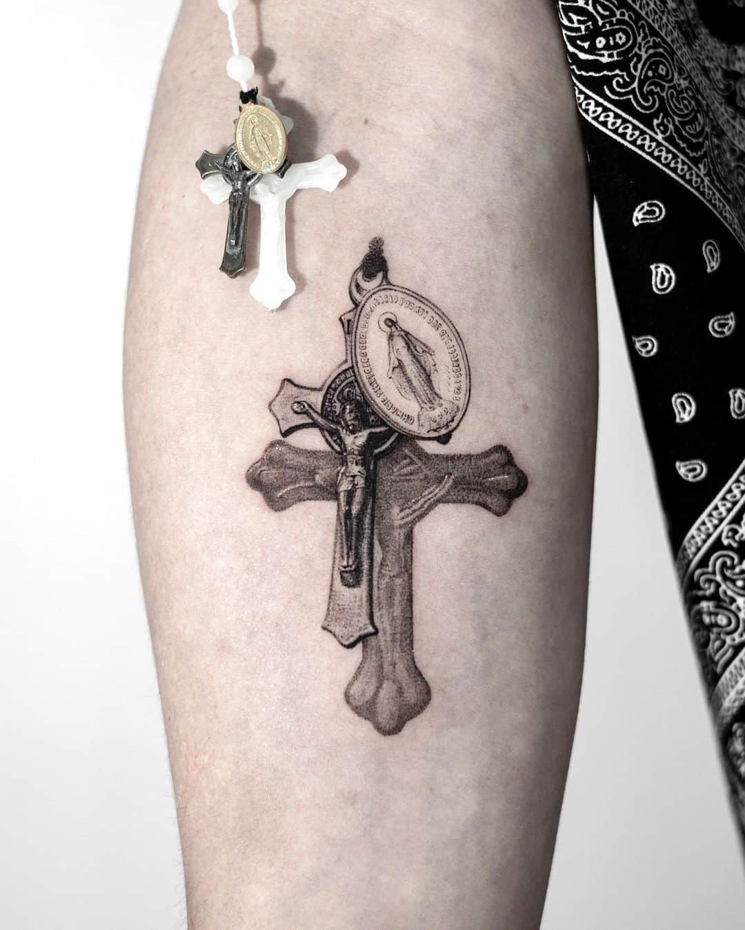 Creative cross tattoo styles