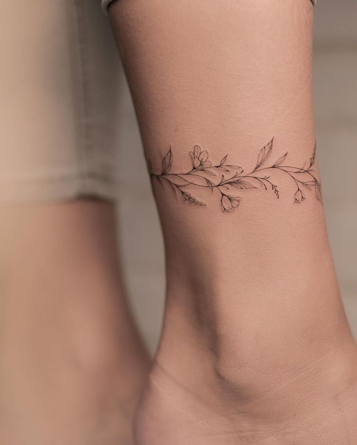 cute floral tattoo suggestions