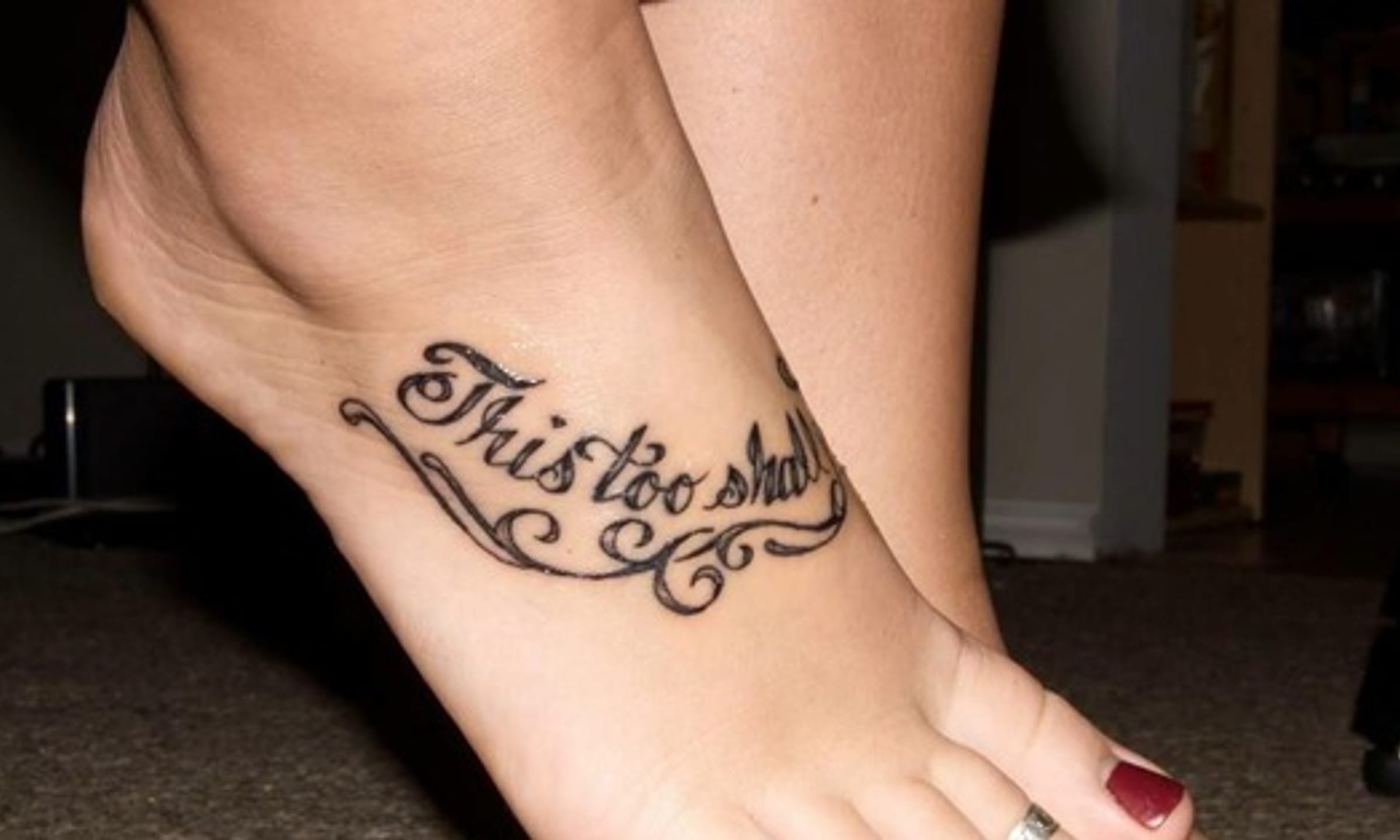 delicate foot tattoo designs