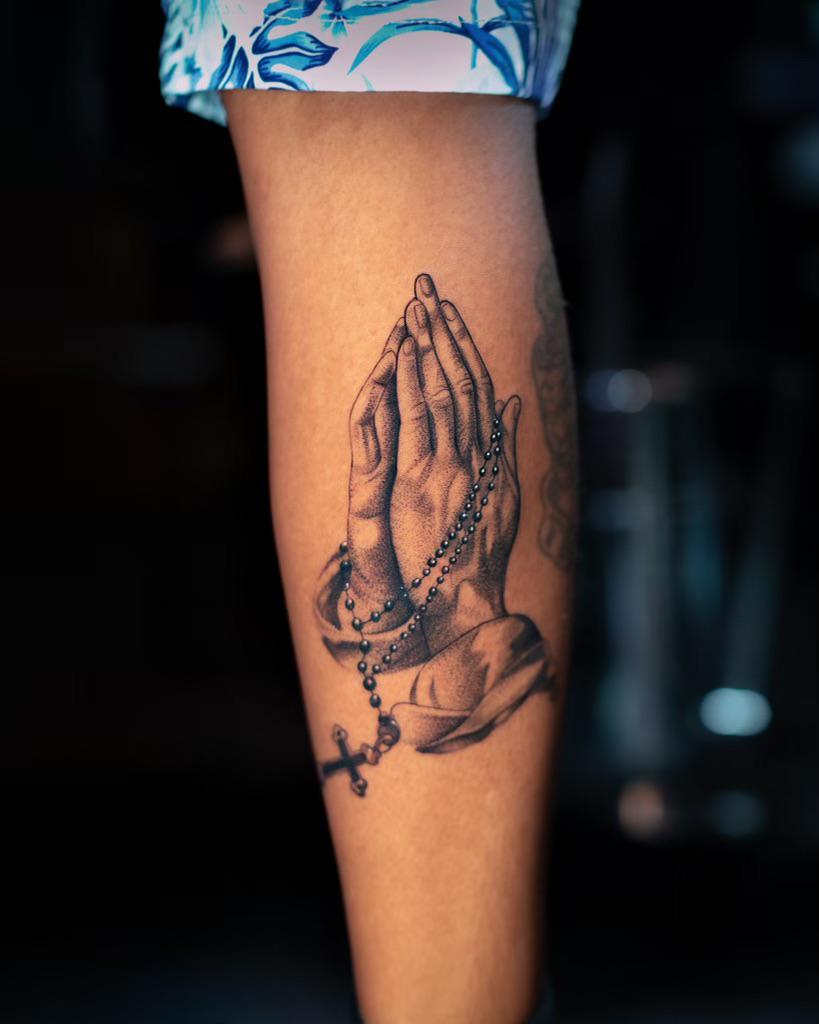 detailed praying hands tattoo ideas for spirituality