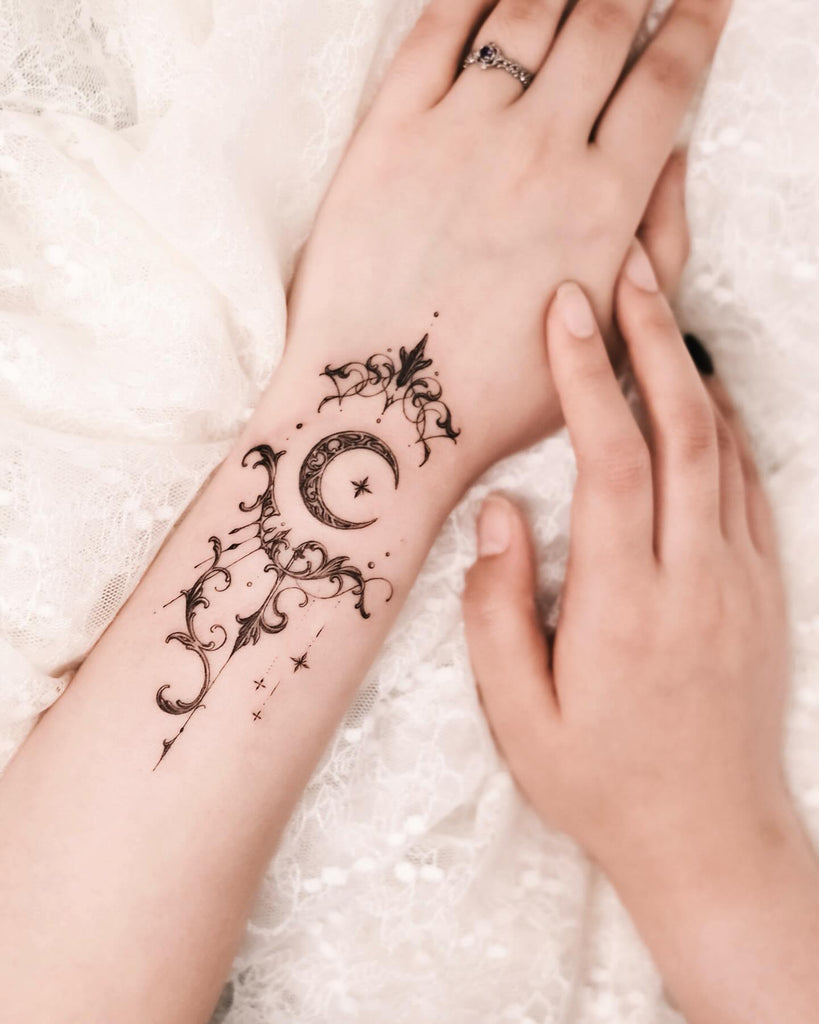 elegant wrist tattoo styles for women