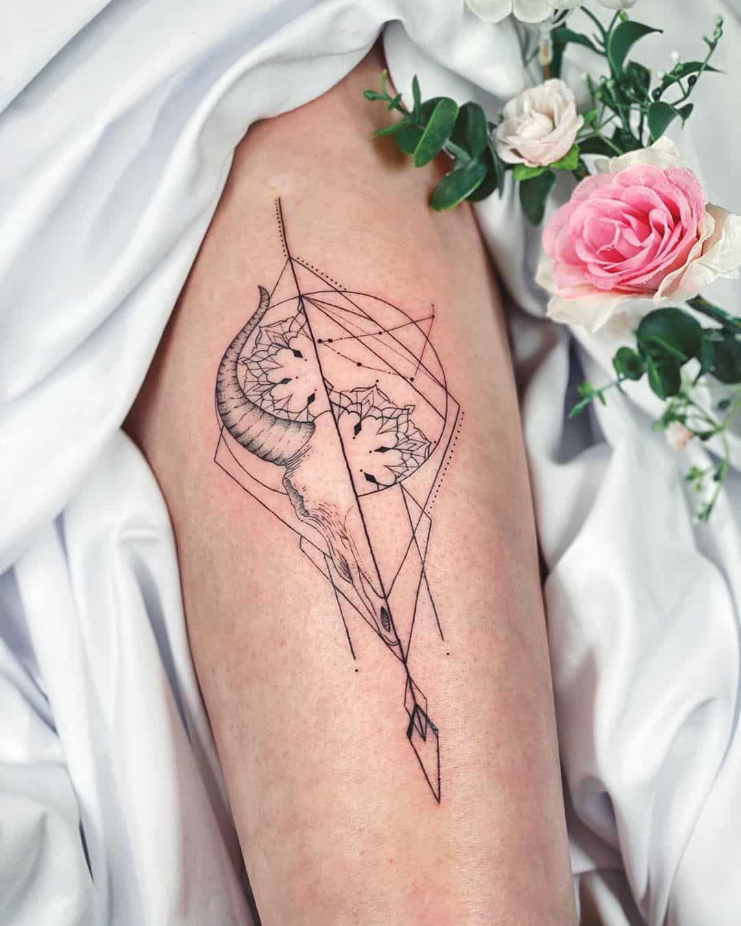 feminine capricorn tattoo small 0047