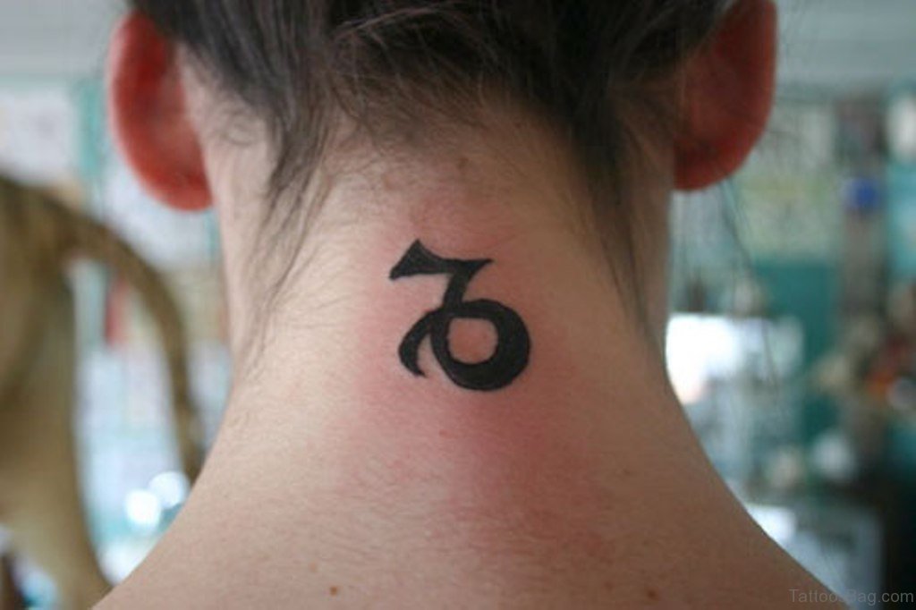 feminine capricorn tattoo small 0073