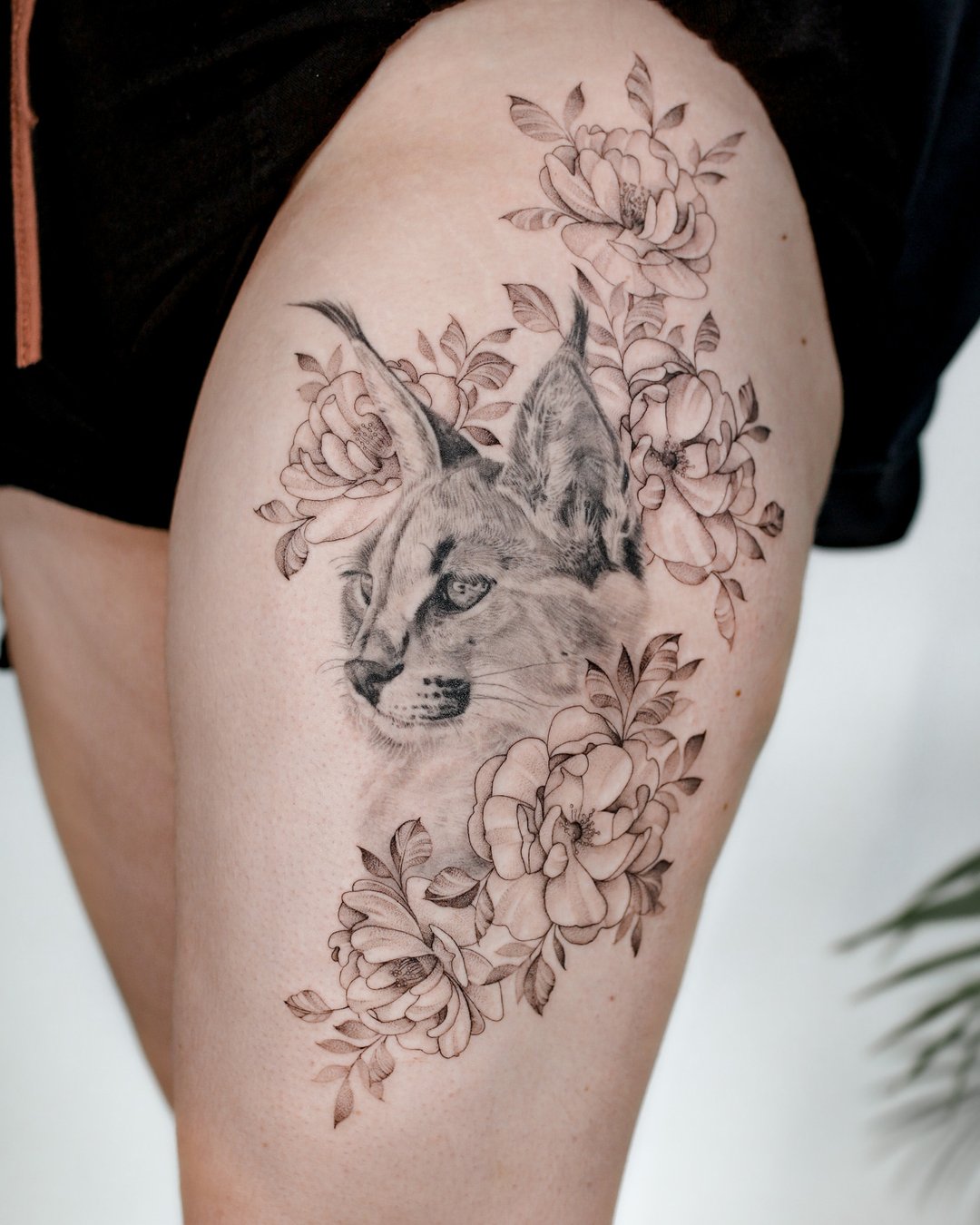 feminine leg tattoo ideas 0037