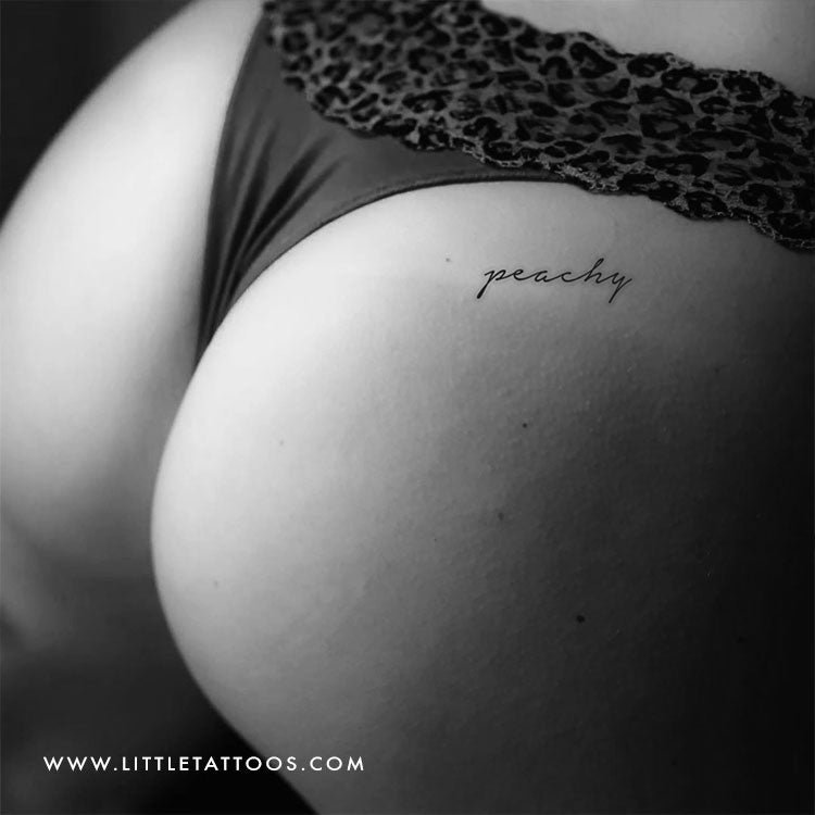 feminine small butt tattoo patterns