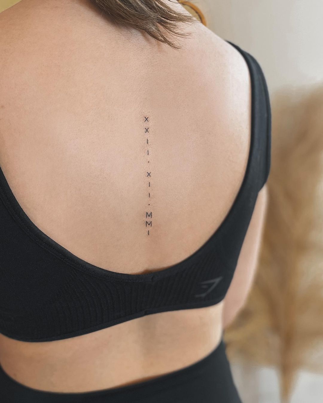 feminine spine tattoo ideas