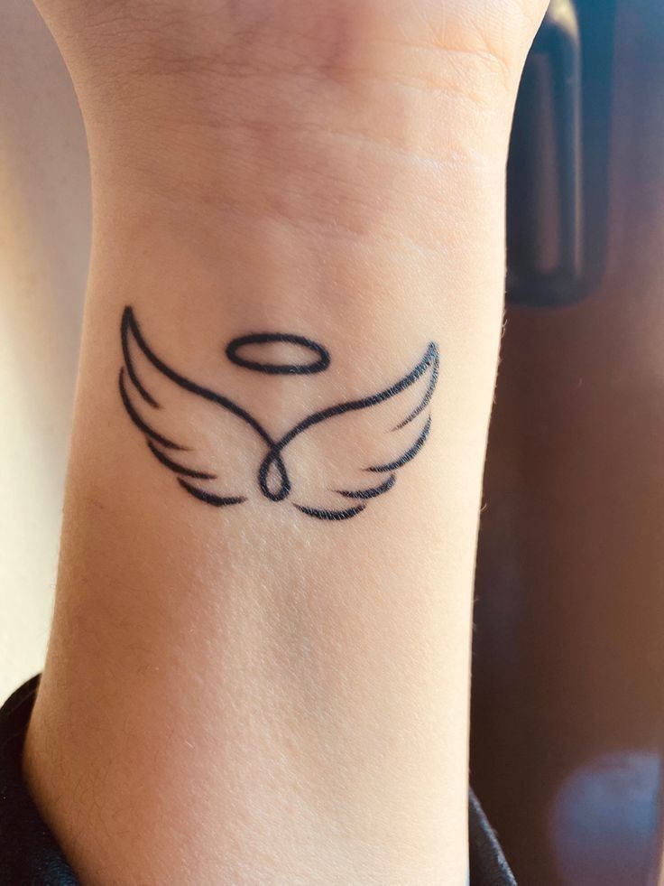 feminine tattoo ideas for women