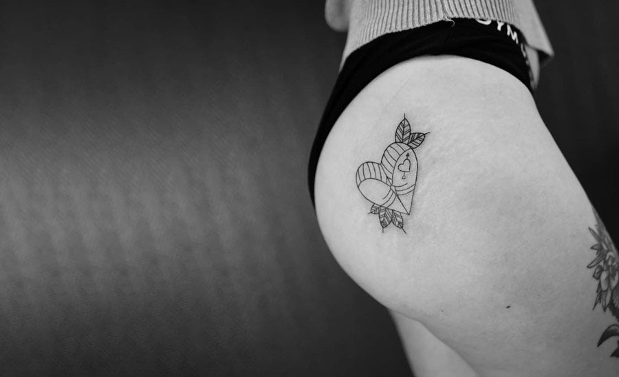 feminine tattoo styles for bum