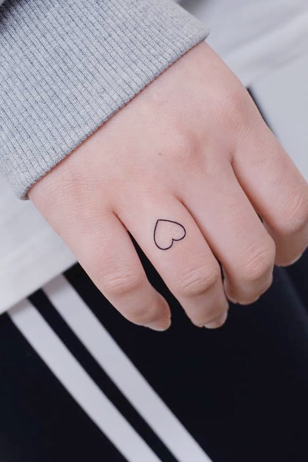 finger tattoo ideas 0042