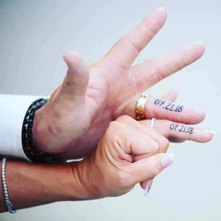 finger tattoo ideas 0074