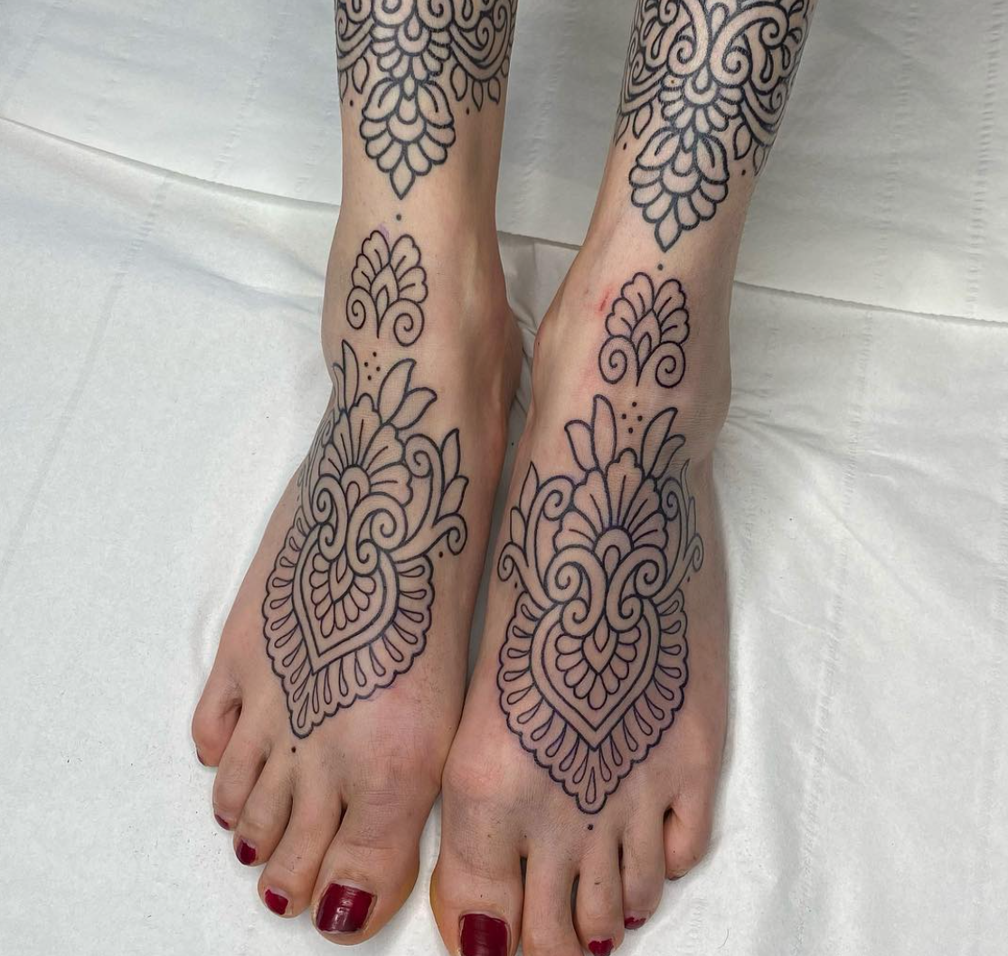 floral foot tattoo ideas