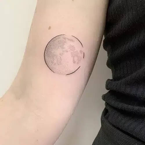 full moon tattoo ideas 0051