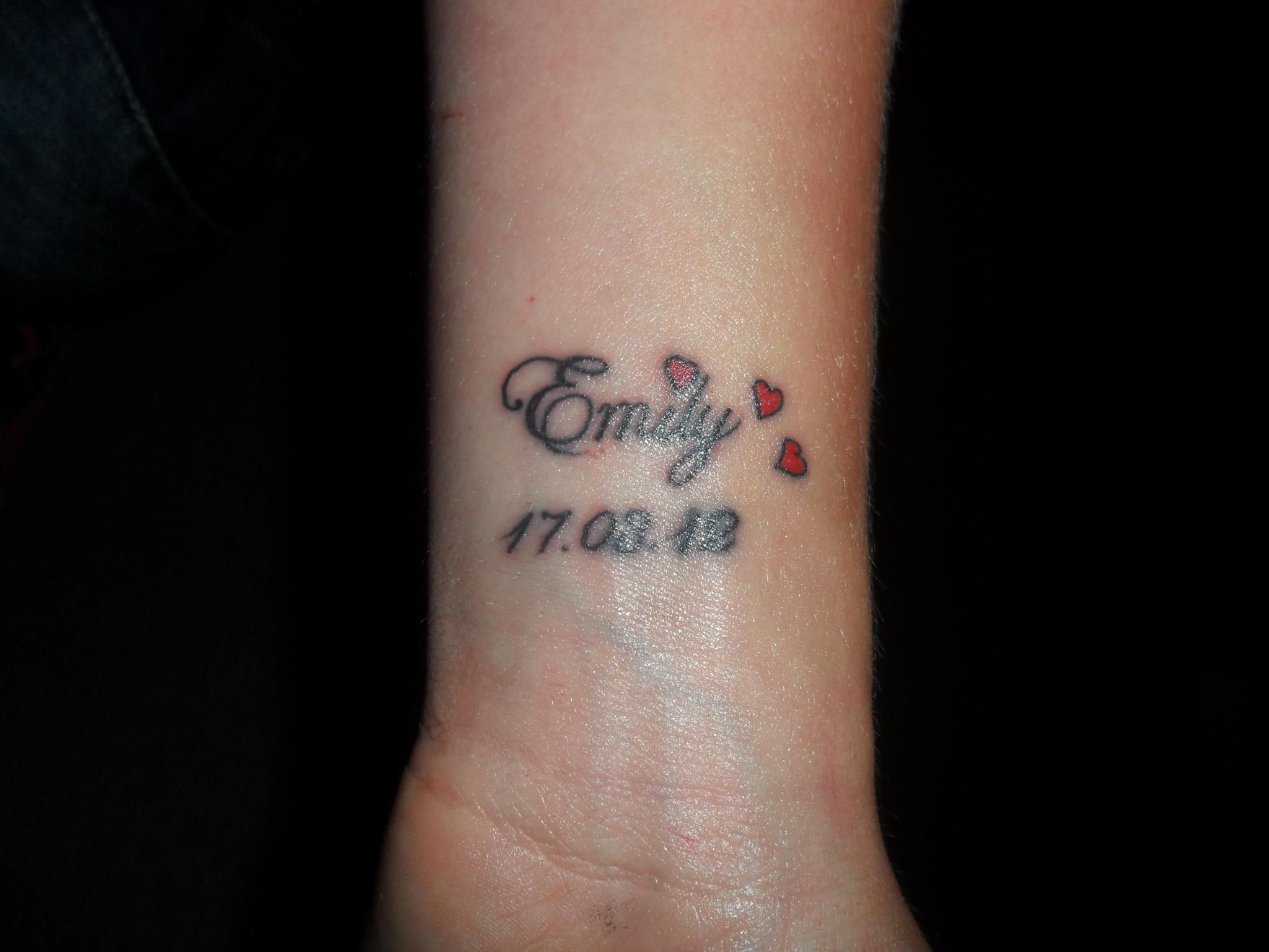 girlfriend name tattoo ideas