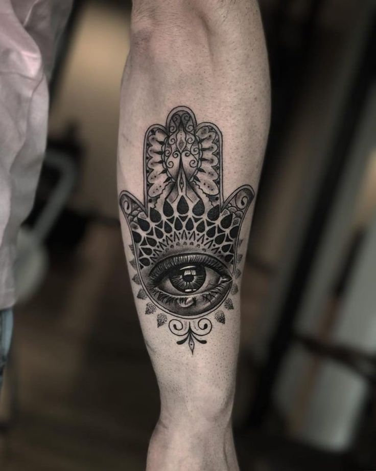 Hamsa tattoo ideas for beginners