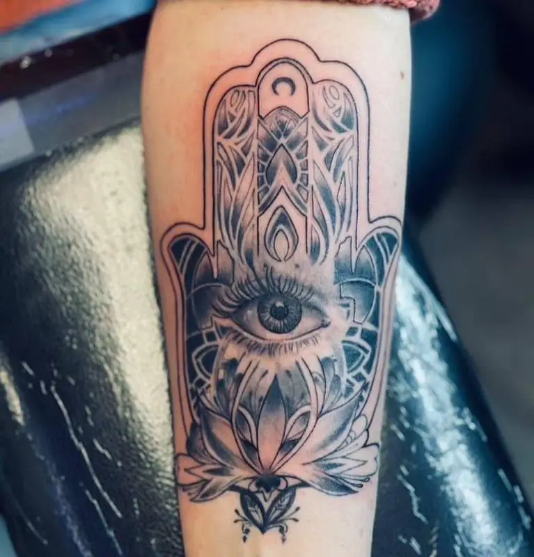 Hamsa tattoo ideas 0044