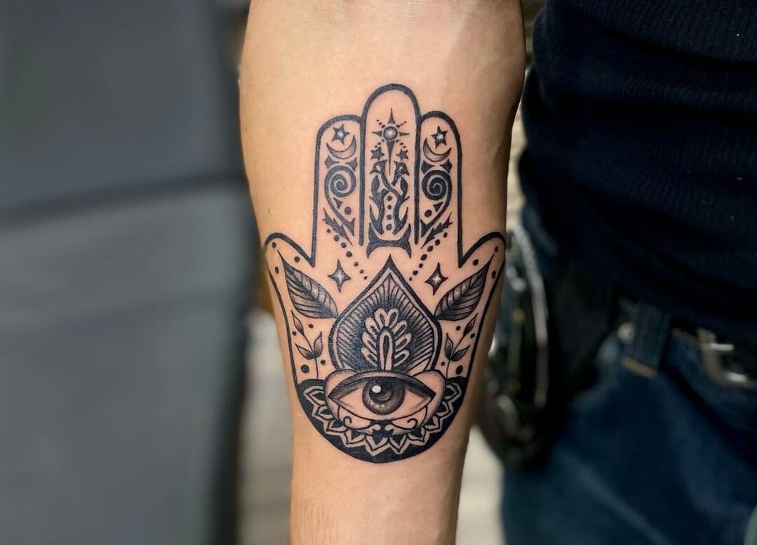 Hamsa tattoo ideas 0050