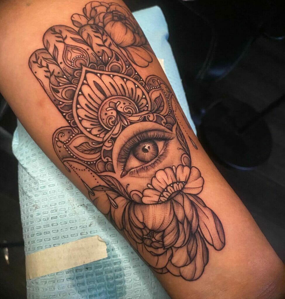 Hamsa tattoo ideas 0056