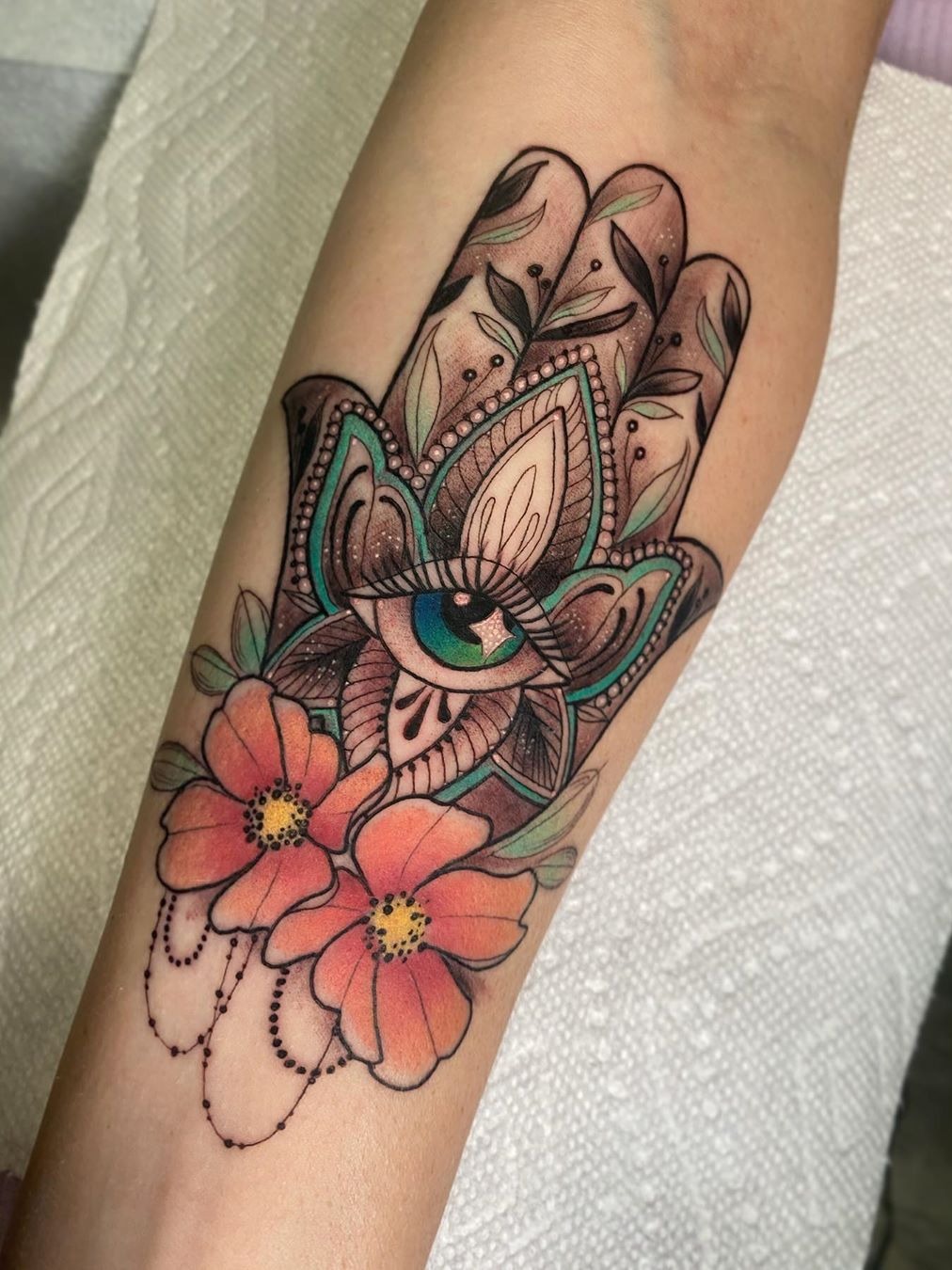 Hamsa tattoo ideas 0070