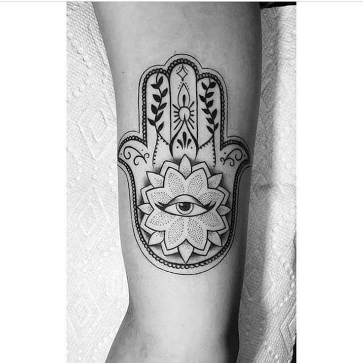 Hamsa tattoo ideas 0098