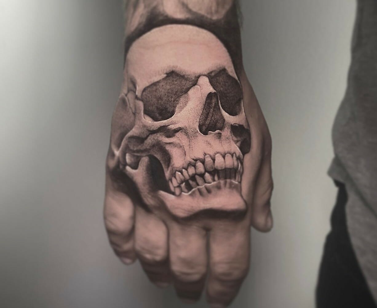 hand tattoo ideas for men 0064