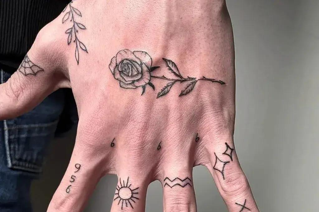 hand tattoo ideas 0019