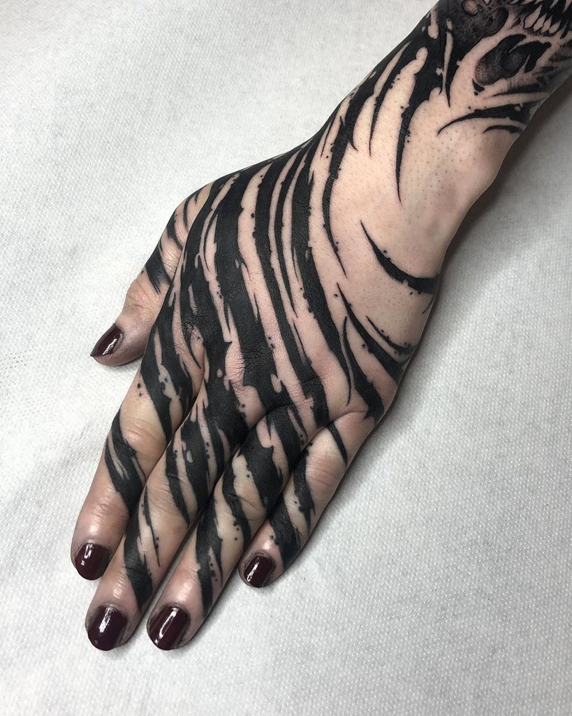 hand tattoo ideas 0026