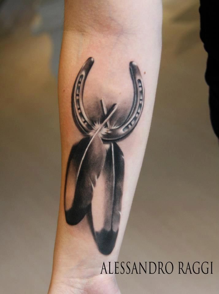 horseshoe tattoo ideas 0076