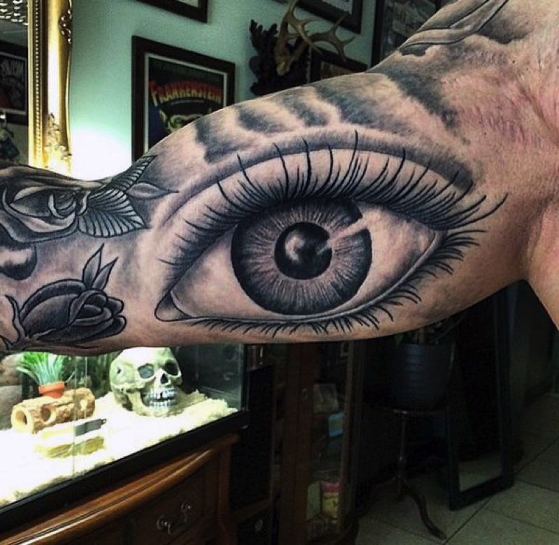 inside bicep tattoo ideas 0037