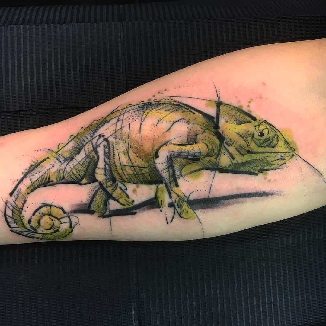 intricate chameleon tattoo designs