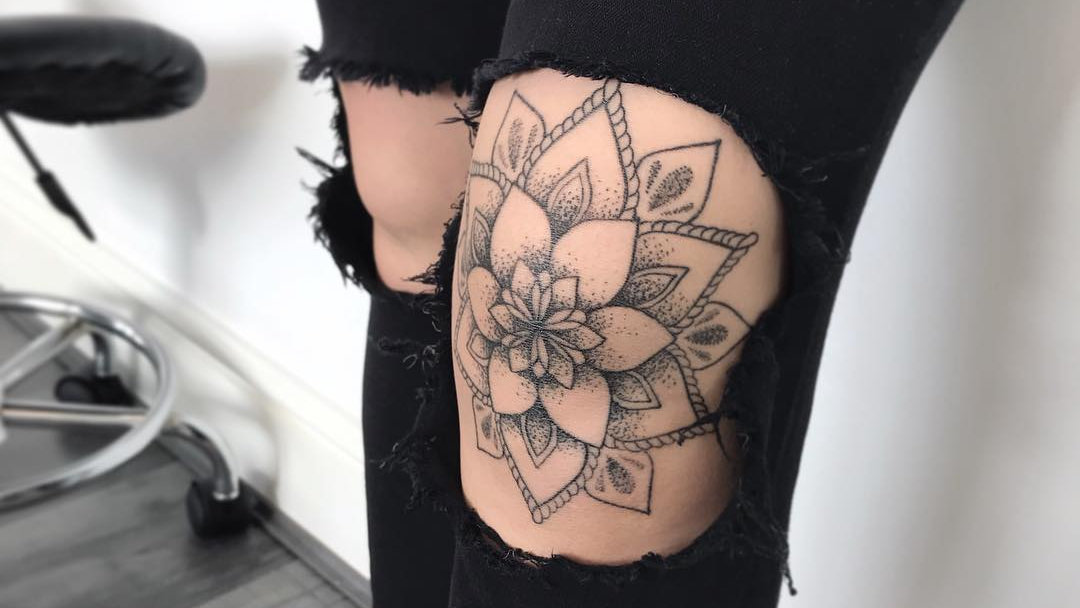 knee tattoo ideas 0011