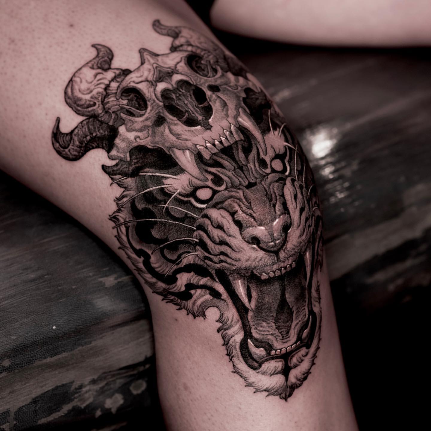 knee tattoo ideas 0044