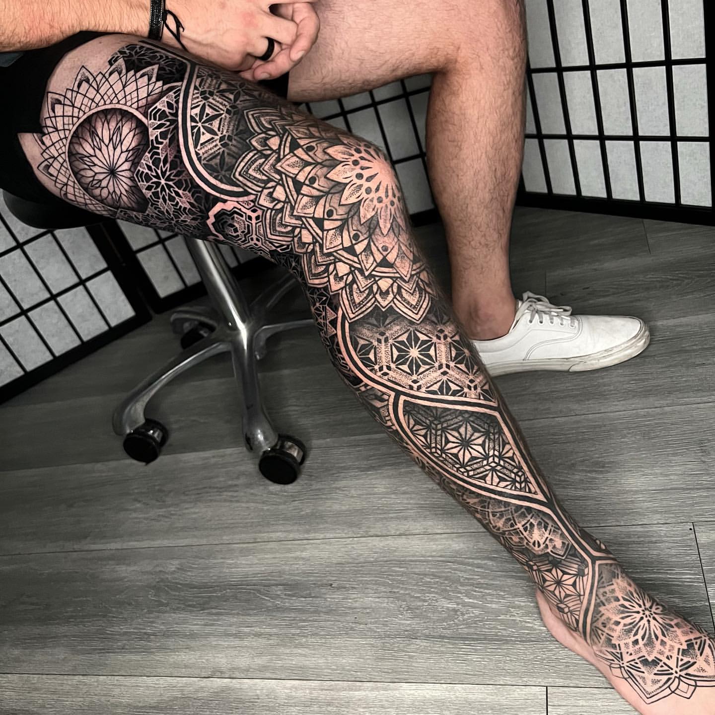 leg tattoo ideas for men 0053