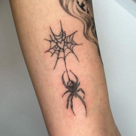 lightning tattoo ideas 0035