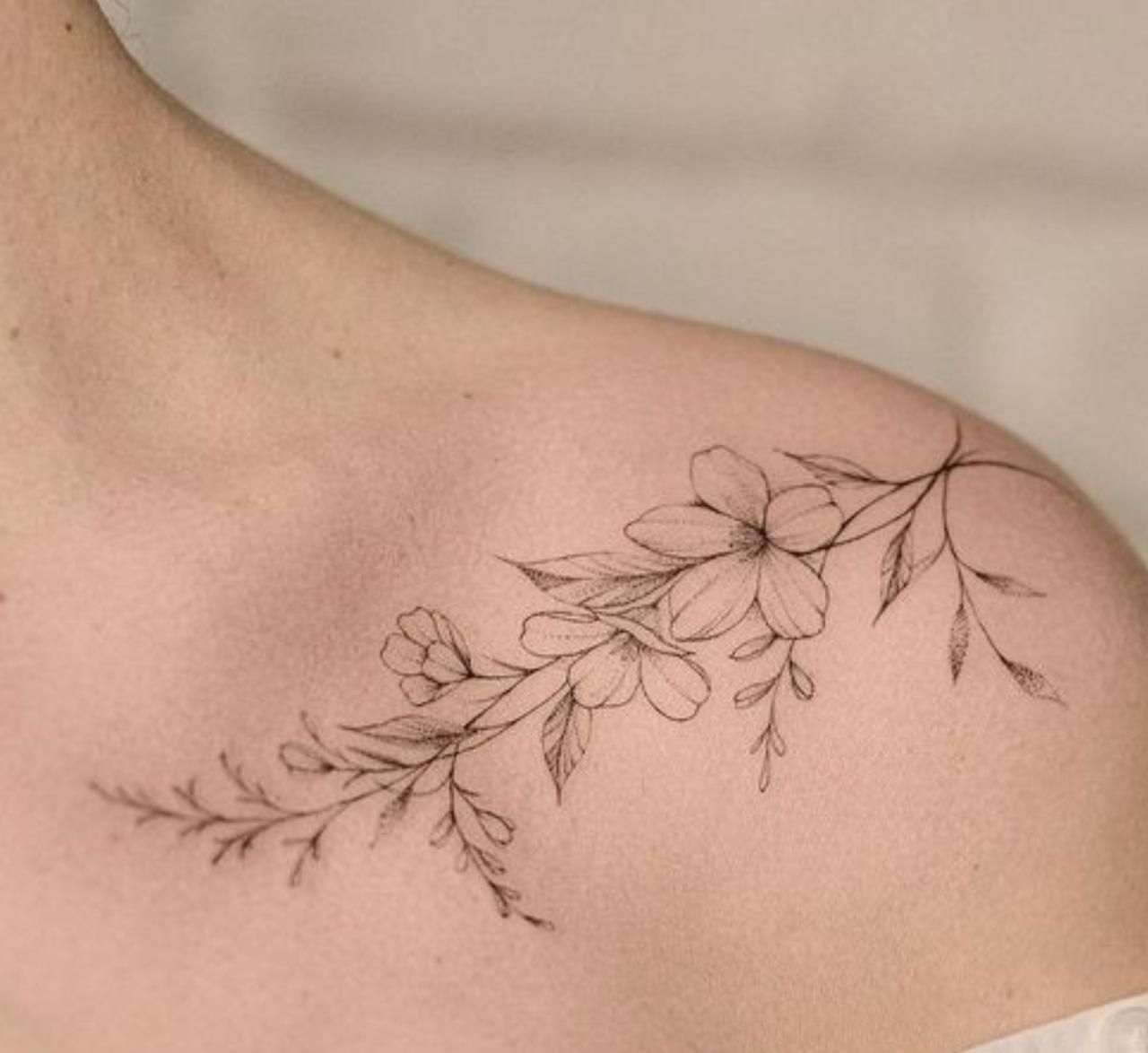 lily tattoo ideas 0068