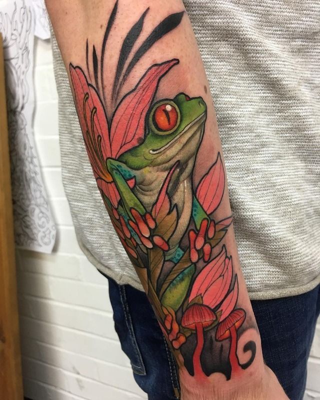 mini small frog tattoo 0088