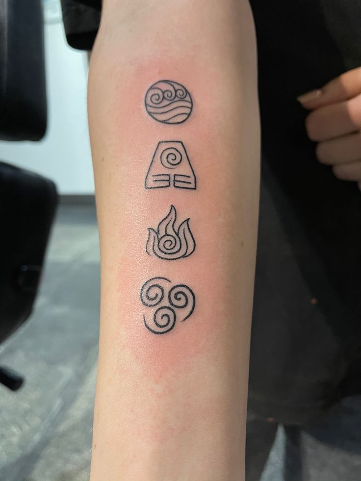 minimalist avatar tattoo concepts