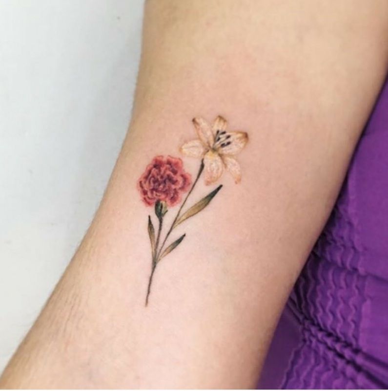 Minimalist lily tattoo small 0048