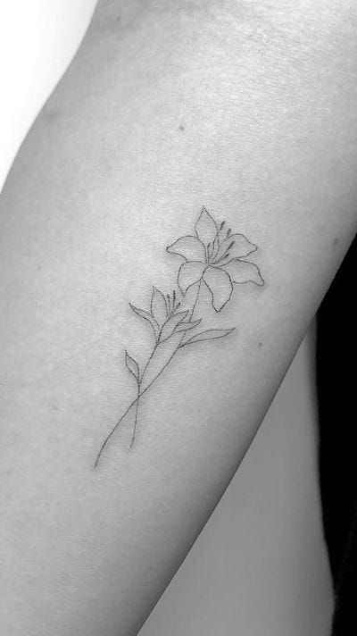 Minimalist lily tattoo small 0060