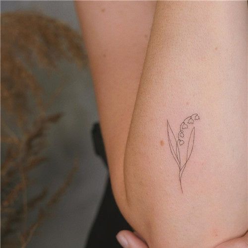 Minimalist lily tattoo small 0066